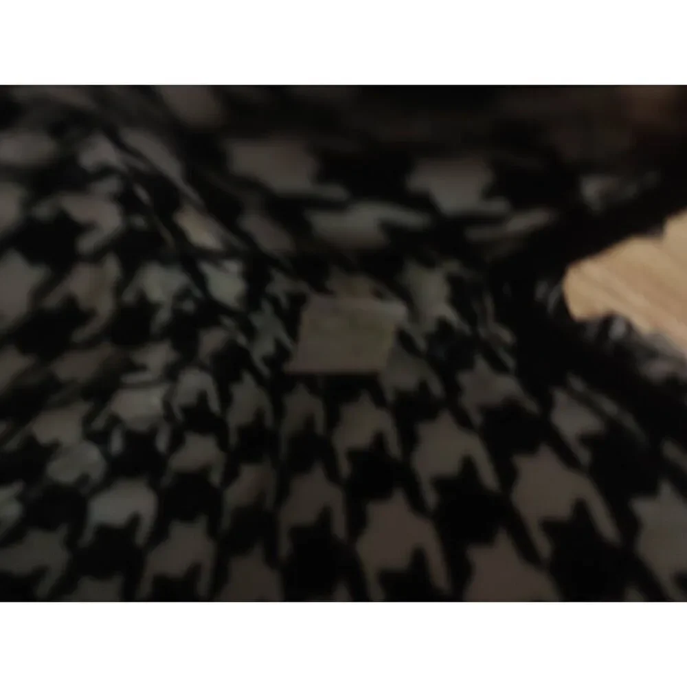 Vera Bradley black and white floral cosmetic bag zip top small
